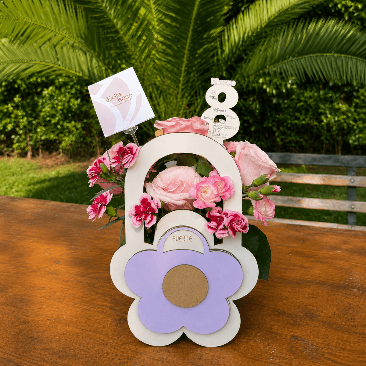 ESSENCE BLOOMS